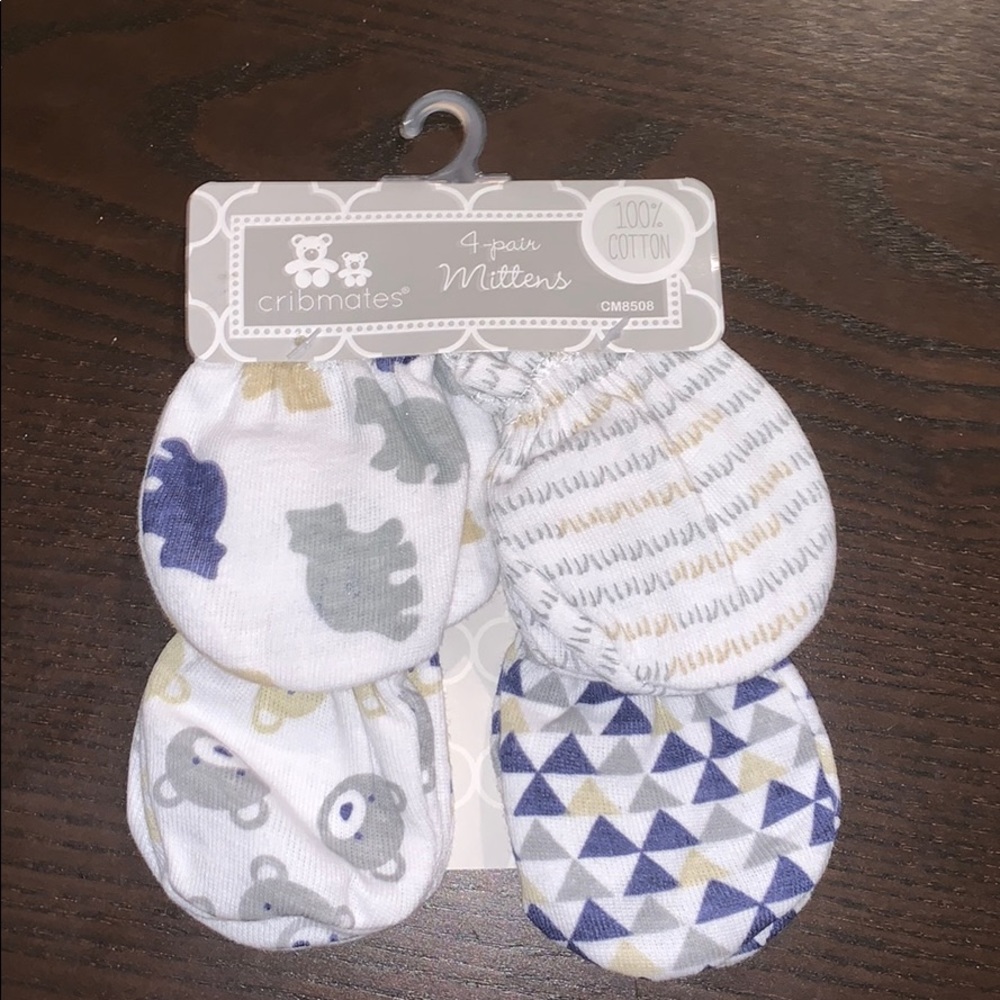Set of 4 mittens